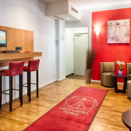 Hotel Leonardo Frankfurt Center 3*
