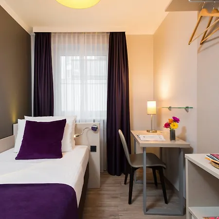 Szálloda Leonardo Frankfurt Center 3*