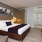 法兰克福市中心莱昂纳多酒店 酒店 3*