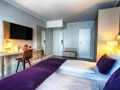 Leonardo Frankfurt Center Hotel 3*