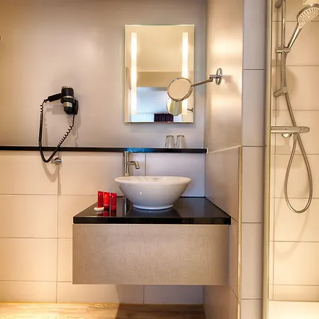 Leonardo Frankfurt Center Ξενοδοχείο 3*