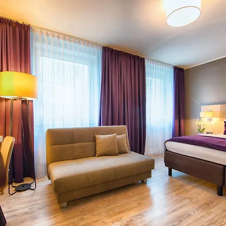 Leonardo Frankfurt Center Hotel 3*