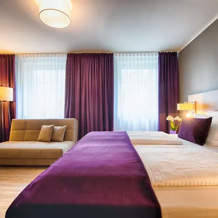 Leonardo Frankfurt Center Hotel 3*