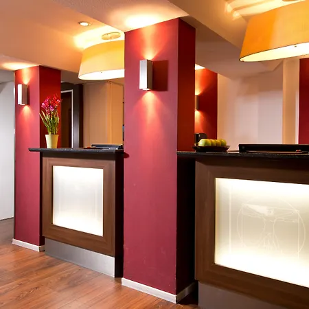 法兰克福市中心莱昂纳多酒店