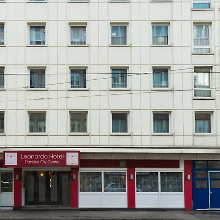 Leonardo Frankfurt Center מלון 3*